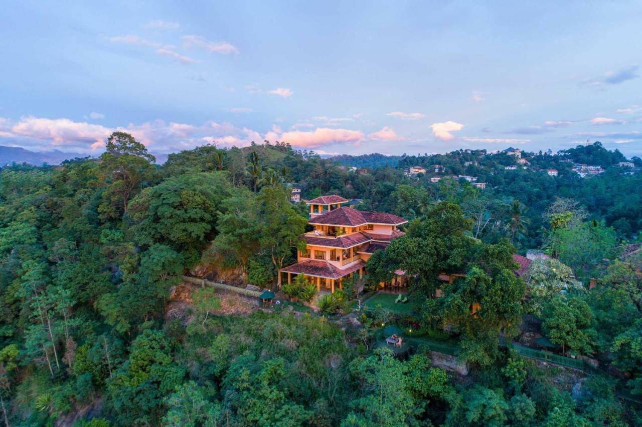Villa Rosa Канди Экстерьер фото