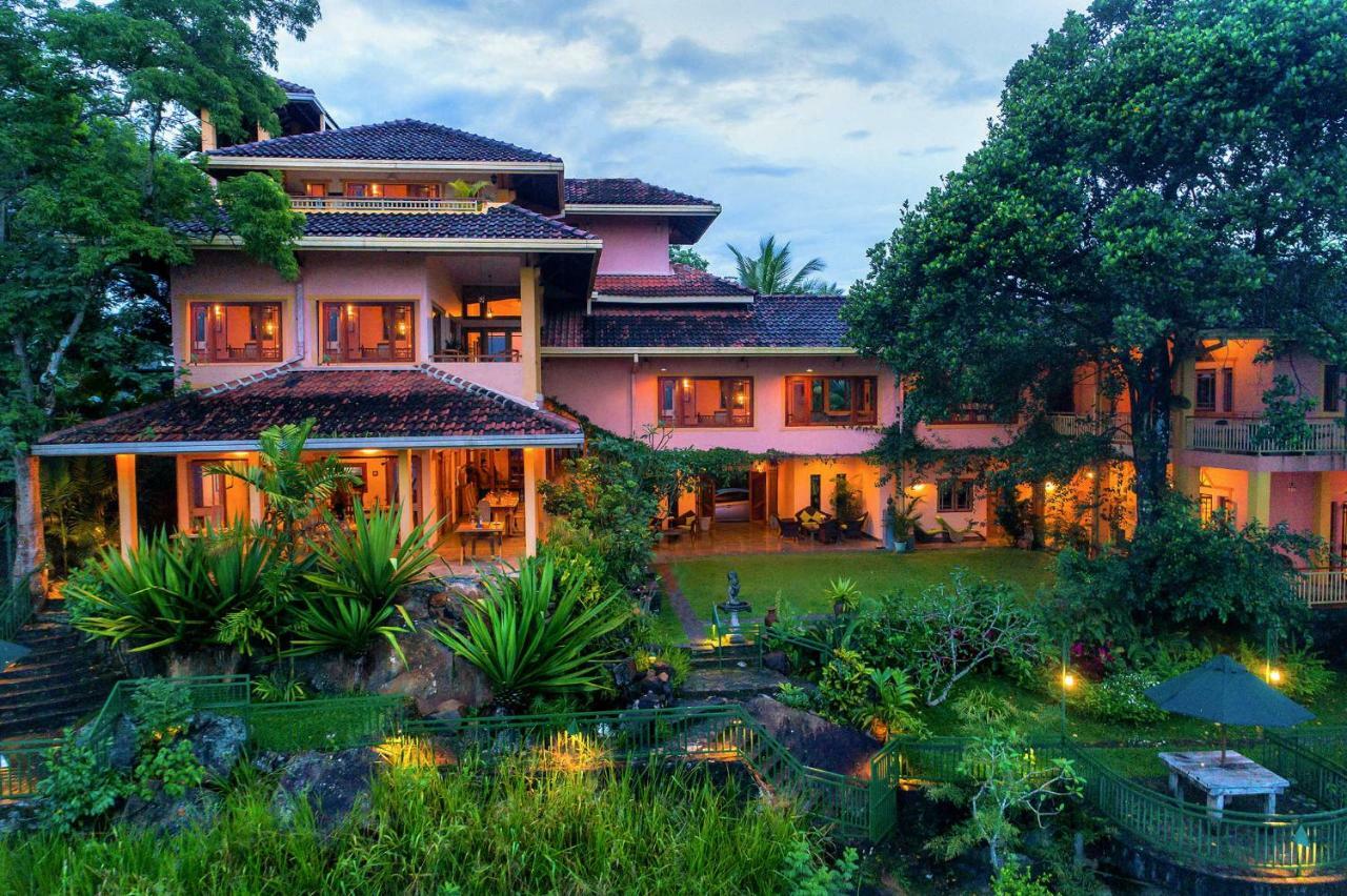 Villa Rosa Канди Экстерьер фото